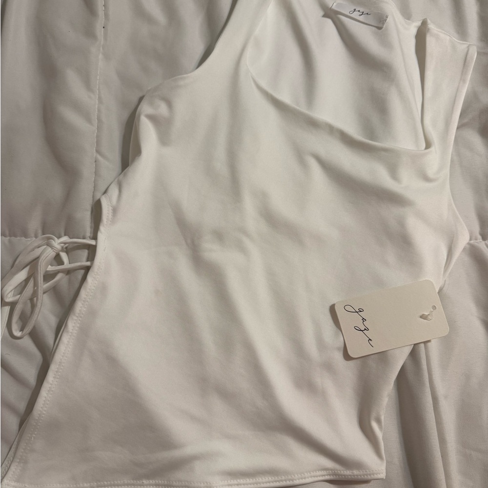 gaze White Women's Scoop Tank Top